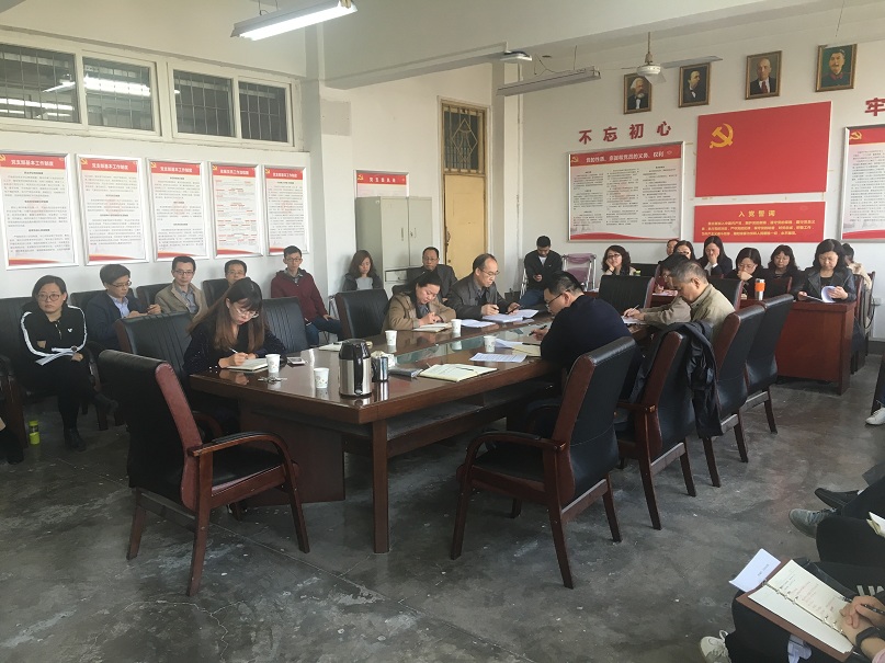 思政教師座談會(huì)1.jpg